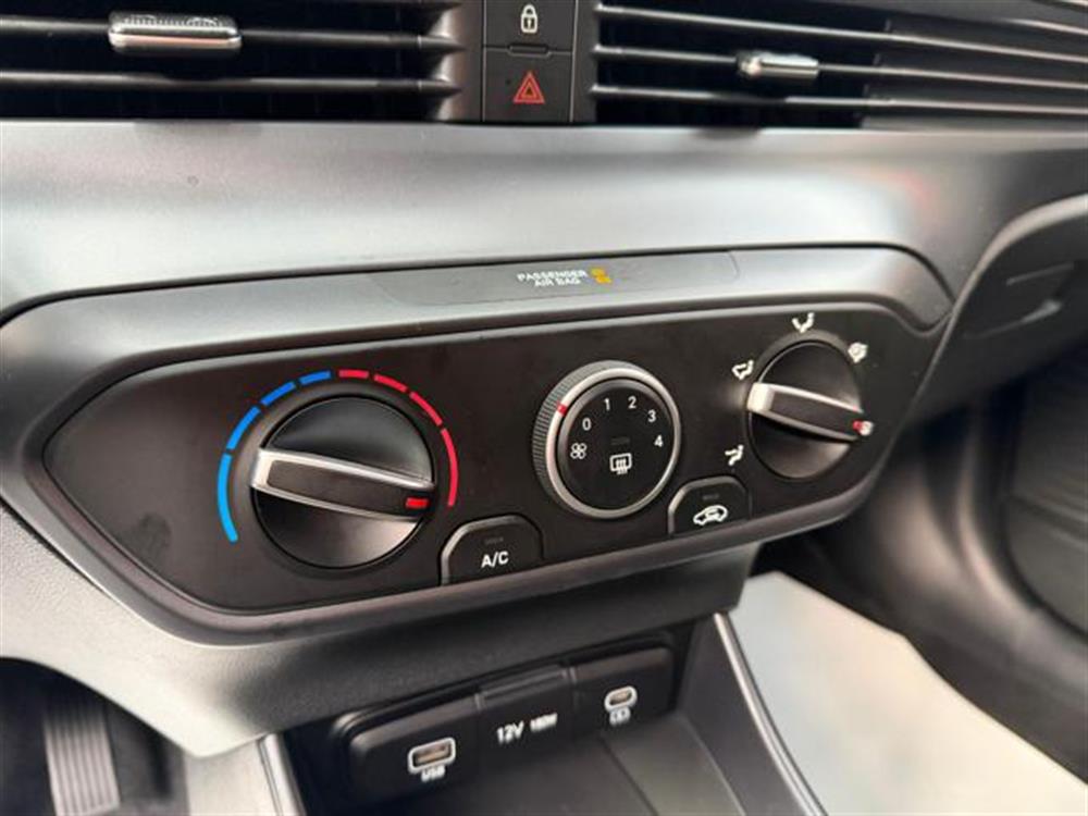 i20 i20 1.0 T-GDI Connectlin