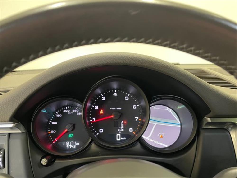 Macan Macan 2.0 PDK * PELLE * 24