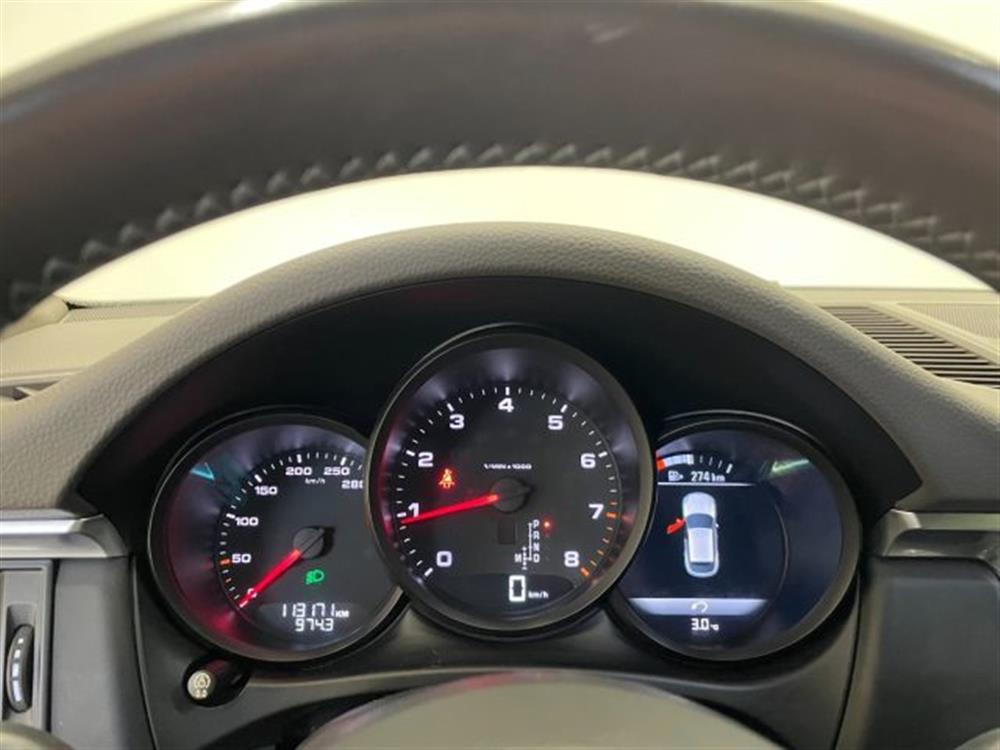 Macan Macan 2.0 PDK * PELLE * 24