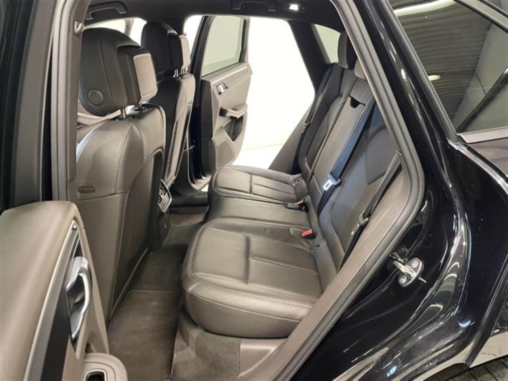 Macan Macan 2.0 PDK * PELLE * 24