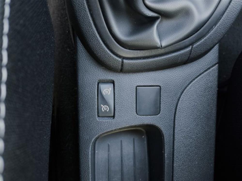 Clio Clio 1.2 75CV 5 porte Zen