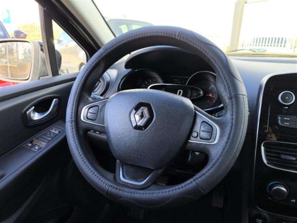 Clio Clio 1.2 75CV 5 porte Zen