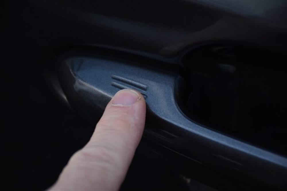 RAV 4 MY23 RAV 4 MY23 RAV4 2.5 HV (222CV)