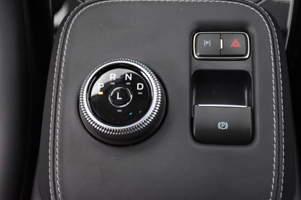 Mustang Mach-E Mustang Mach-E Standard Range 269 C