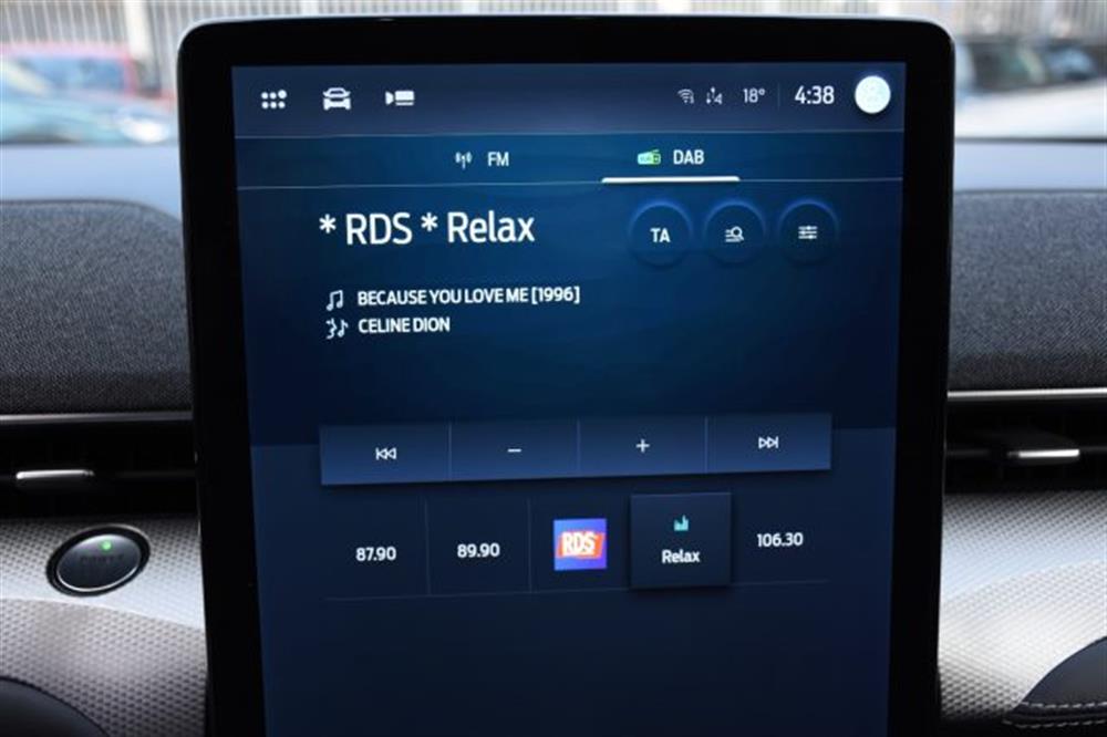 Mustang Mach-E Mustang Mach-E Standard Range 269 C