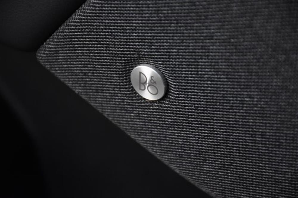 Mustang Mach-E Mustang Mach-E Standard Range 269 C