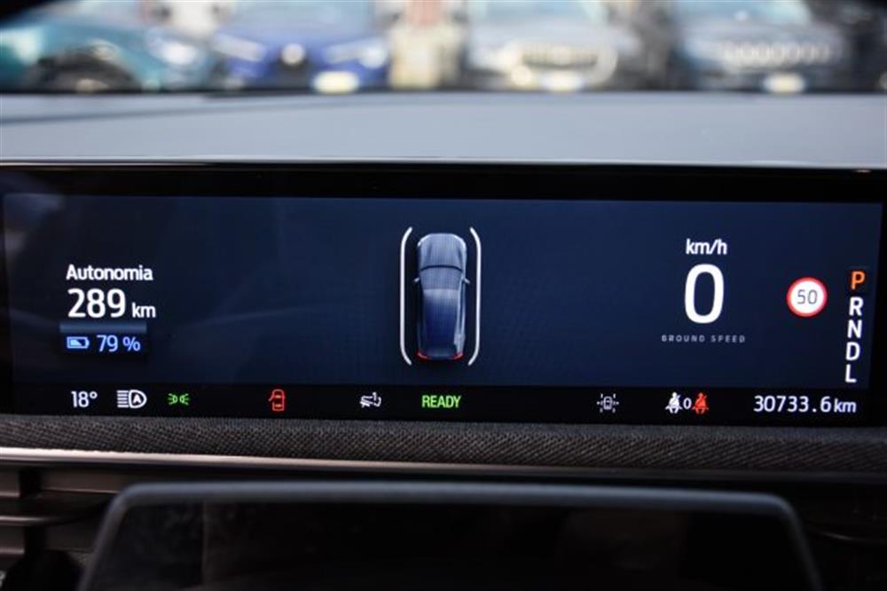 Mustang Mach-E Mustang Mach-E Standard Range 269 C