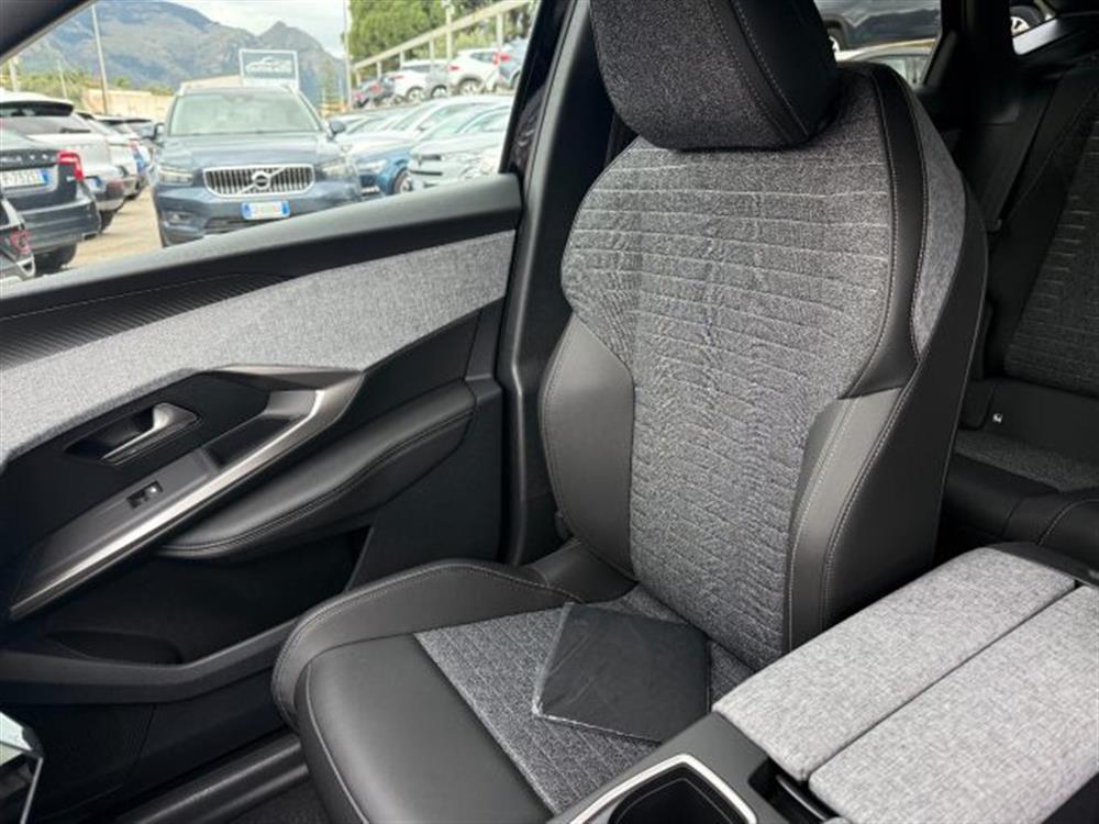 3008 3008 Hybrid 145 e-DCS6 Al