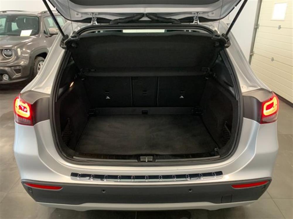 GLA 180 GLA 180 d Automatico Sport P