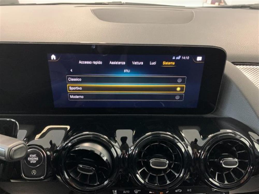 GLA 180 GLA 180 d Automatico Sport P