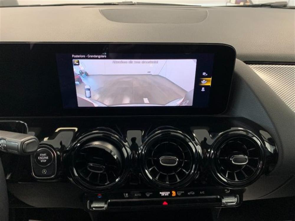 GLA 180 GLA 180 d Automatico Sport P