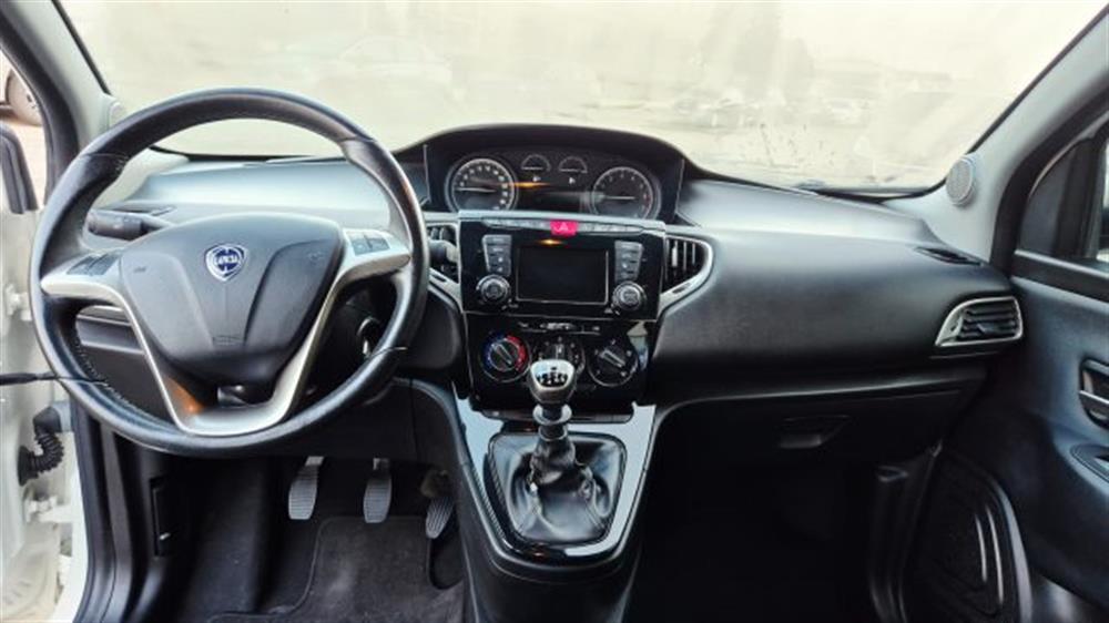 Ypsilon Ypsilon 1.0 FireFly 5 porte