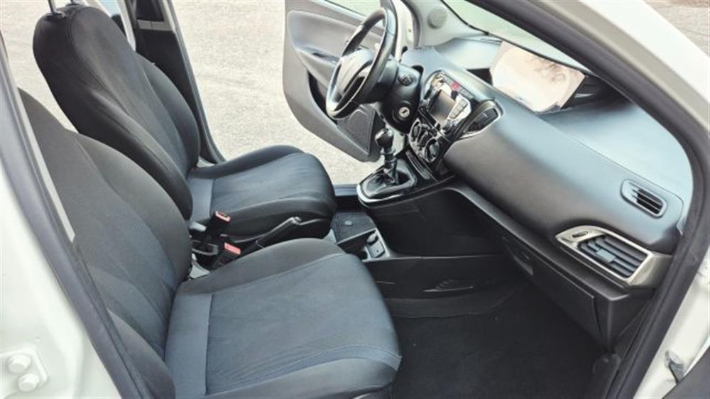 Ypsilon Ypsilon 1.0 FireFly 5 porte