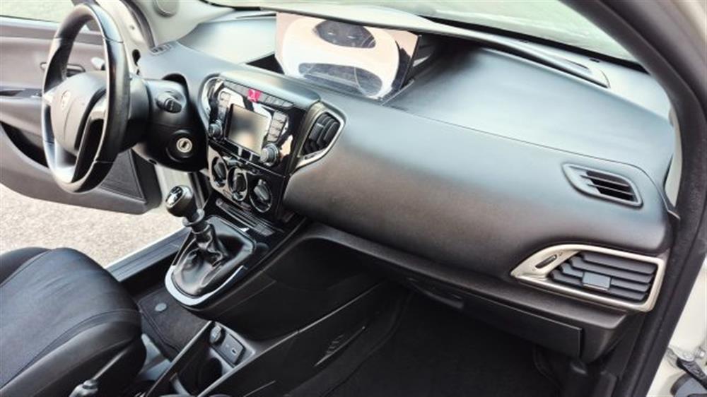 Ypsilon Ypsilon 1.0 FireFly 5 porte