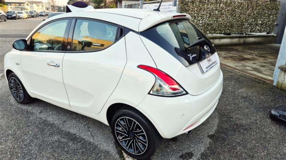 Ypsilon Ypsilon 1.0 FireFly 5 porte