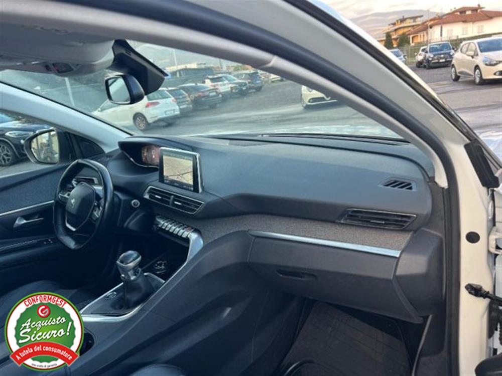 3008 3008 BlueHDi 130 S&S Allu