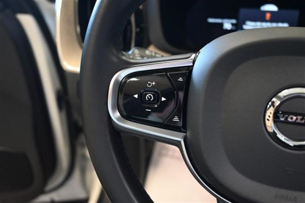 XC60 XC60 2.0 B4 INSCRIPTION A