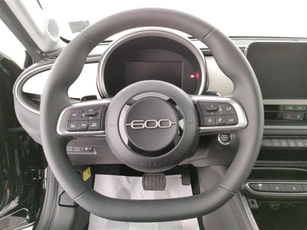 600 600 Hybrid 110 CV DCT MH