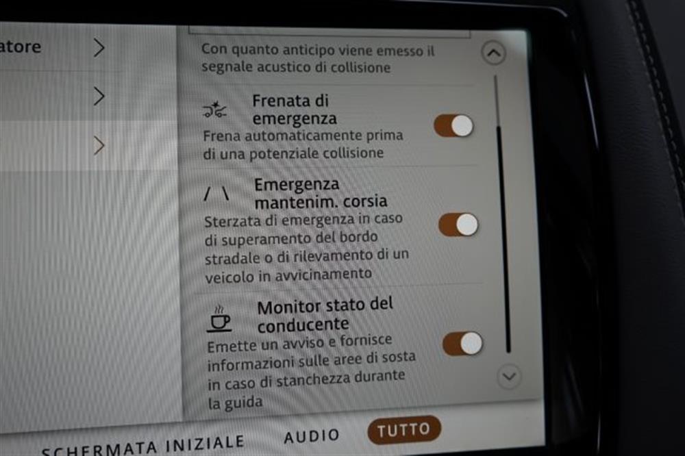 E-Pace E-Pace 1.5 I3 PHEV 300 CV A