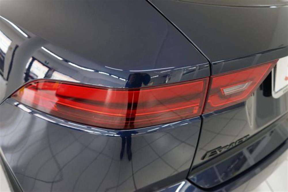 E-Pace E-Pace 1.5 I3 PHEV 300 CV A