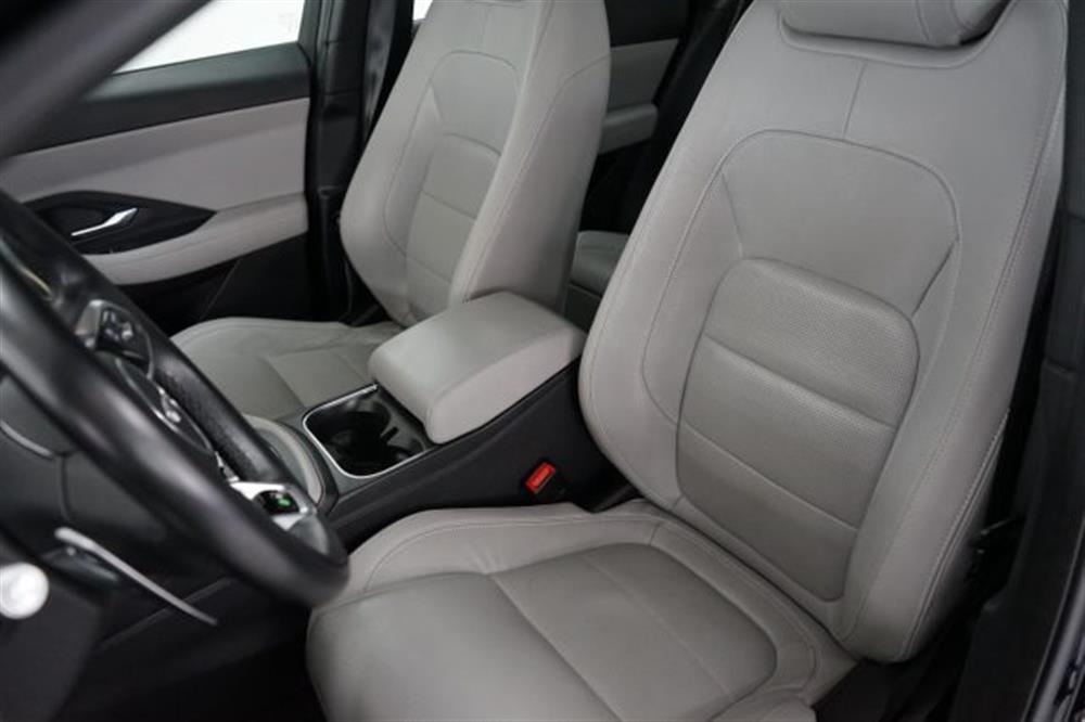 E-Pace E-Pace 1.5 I3 PHEV 300 CV A