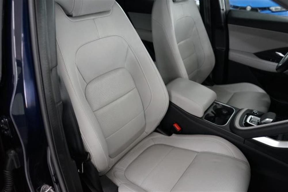 E-Pace E-Pace 1.5 I3 PHEV 300 CV A