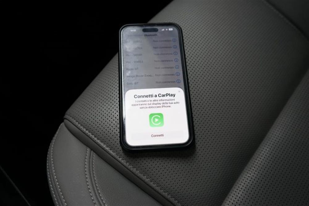 E-Pace E-Pace 1.5 I3 PHEV 300 CV A