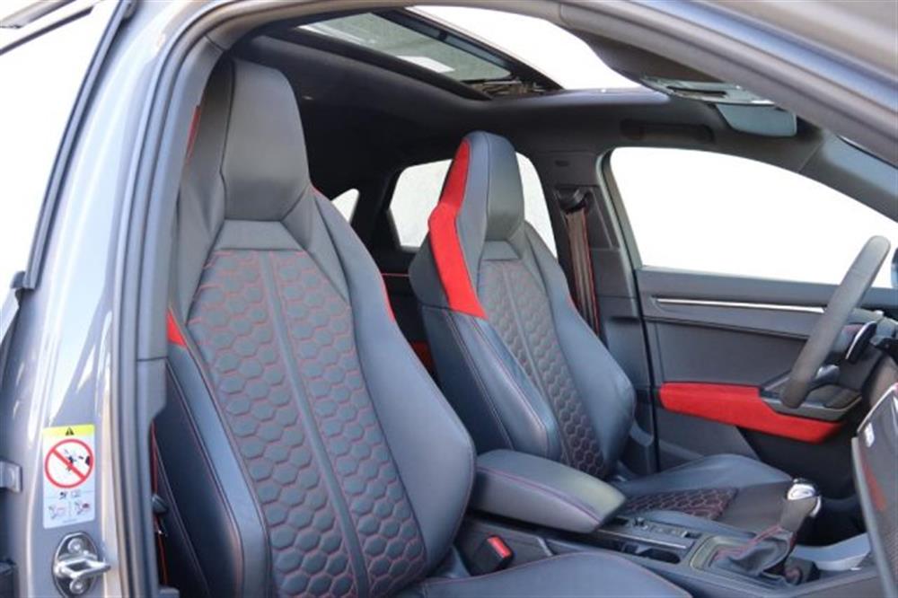 RS Q3 RS Q3 SPB quattro S tronic