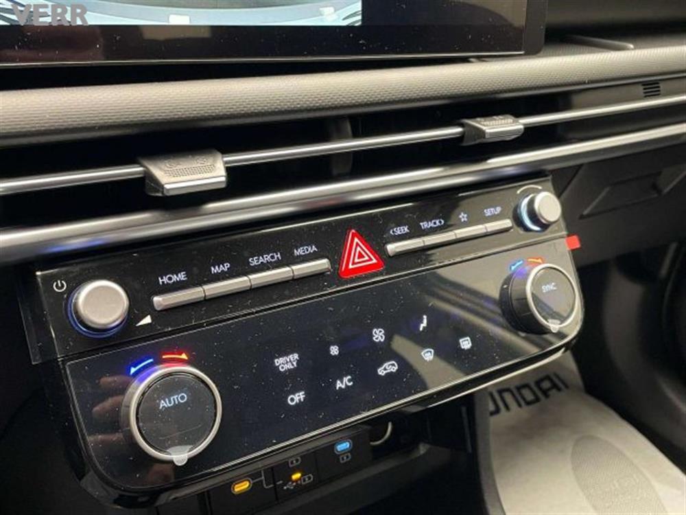 Tucson Tucson Tucson 1.6 hev Busin