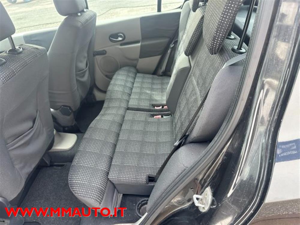 Modus Modus 1.4 16V Confort Dyna