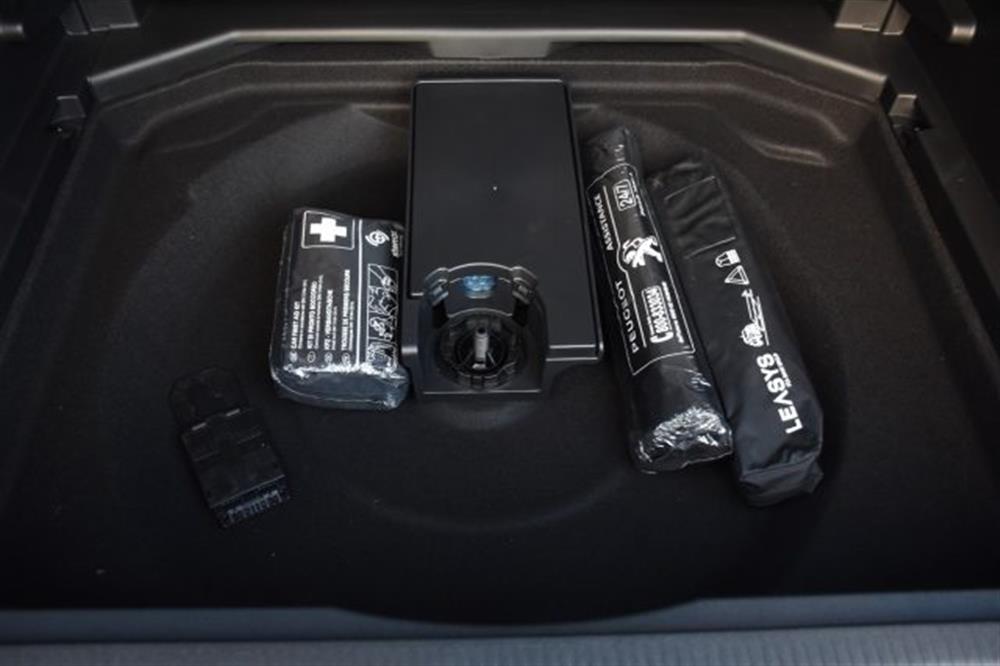 3008 3008 BlueHDi 130 S&S EAT8