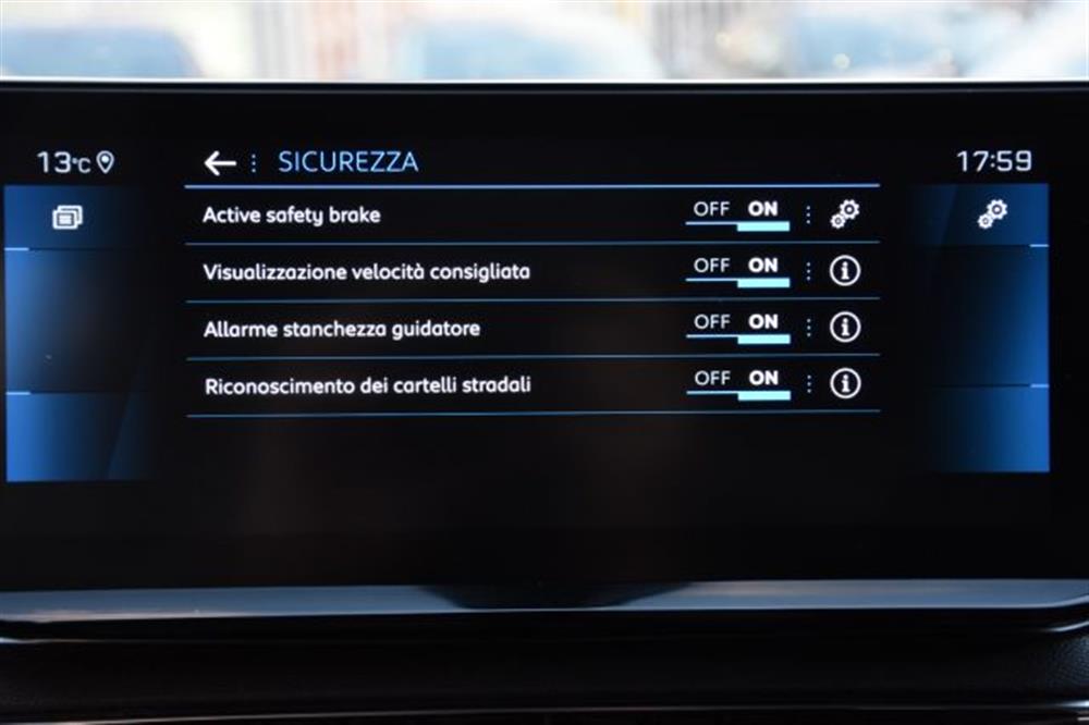 3008 3008 BlueHDi 130 S&S EAT8