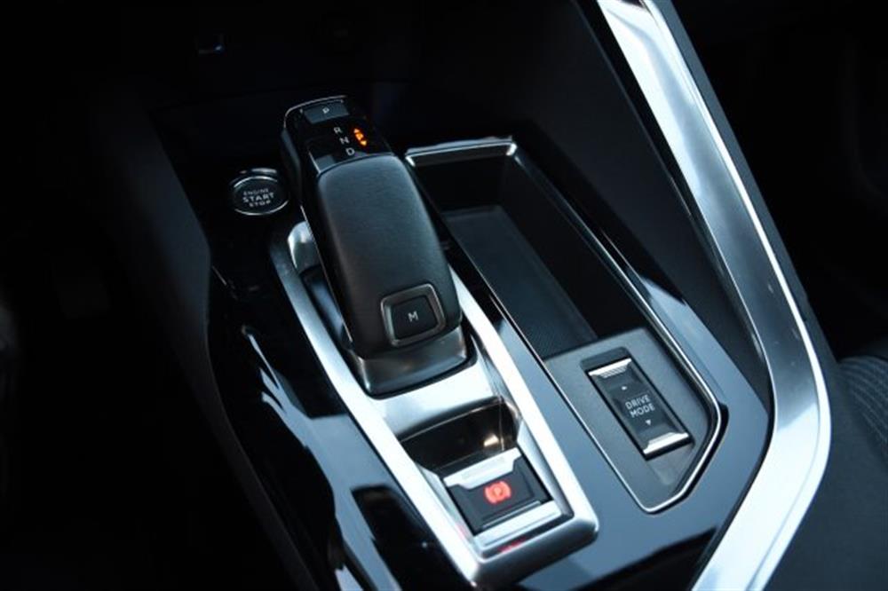 3008 3008 BlueHDi 130 S&S EAT8