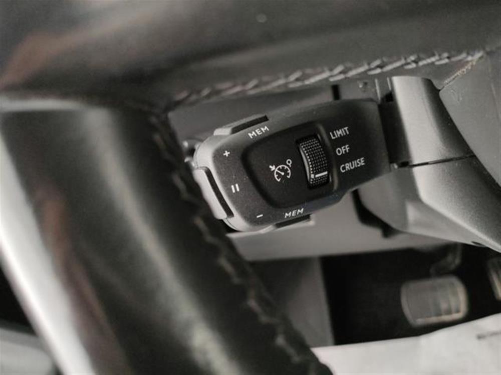 DS 7 Crossback DS 7 Crossback BlueHDi 180 aut. Gra