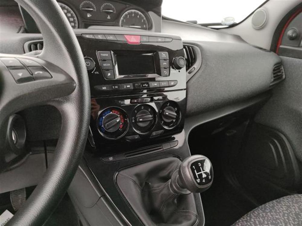 Ypsilon Ypsilon 1.2 69 CV 5 porte El