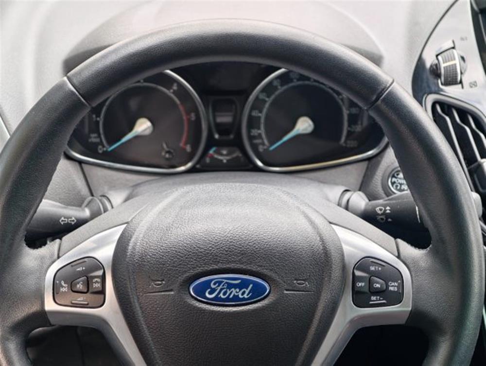 B-Max B-Max 1.6 TDCi 95 CV Indiv