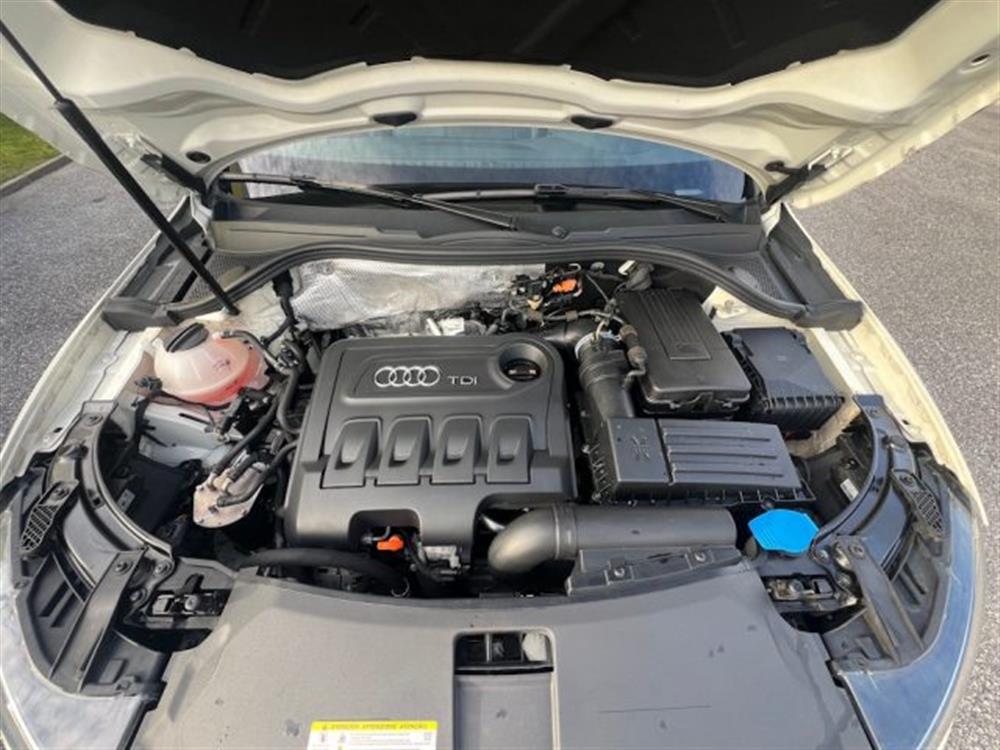 Q3 Q3 2.0 TDI 177 CV quatt