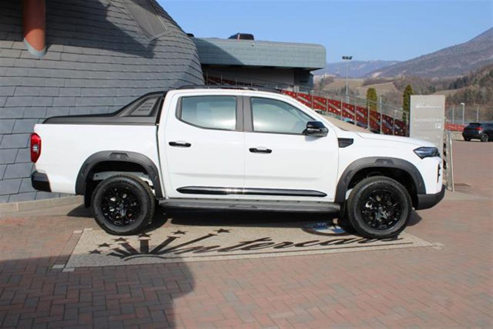 T60 T60 MAX 2.0D 215cv Luxur