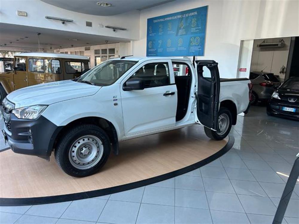 D-Max D-Max N57 1.9 Single Cab 4