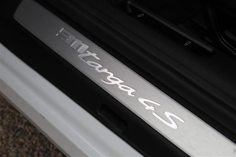 911 911 992 Targa 4S MY 2022