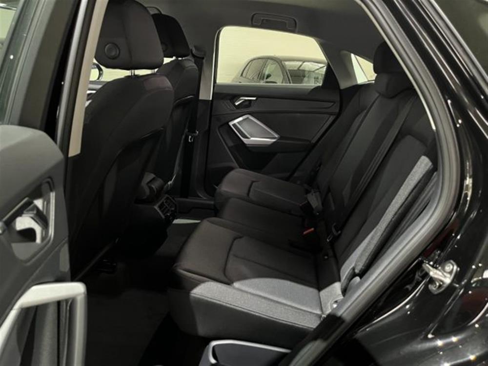 Q3 Q3 SPB Sportback 35 TDI