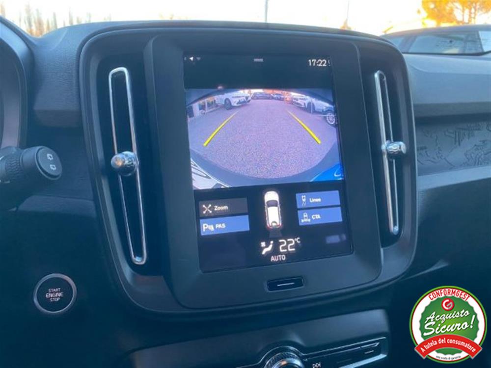 XC40 XC40 T2 Geartronic Moment