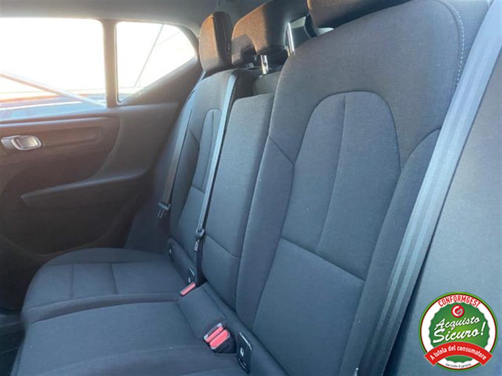 XC40 XC40 T2 Geartronic Moment