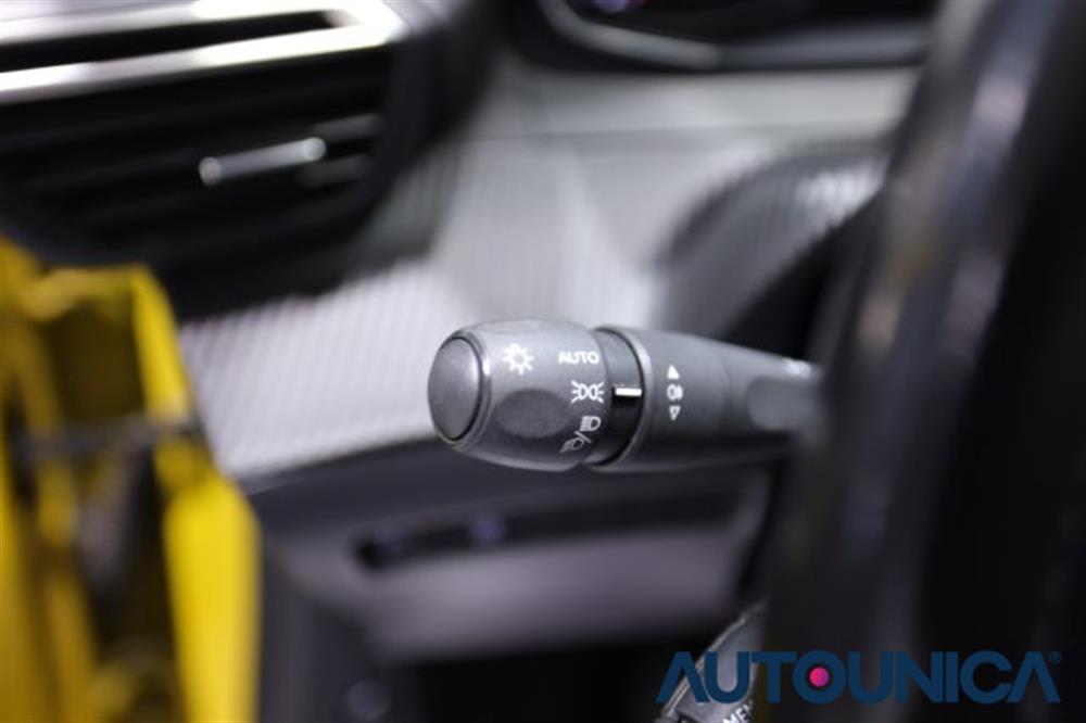 208 208 PURETECH 75 STOP&STA