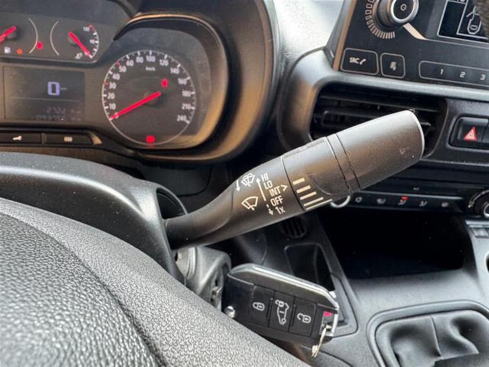 Combo Combo 3 POSTI 1.5 D 100CV