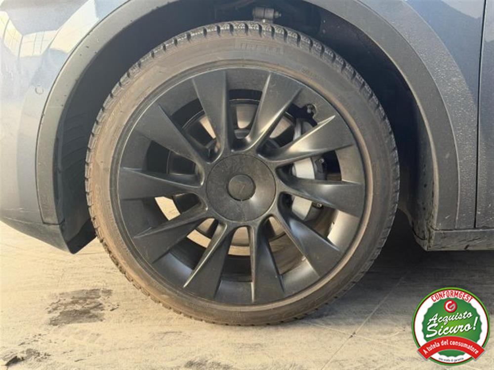 Model Y Model Y Long Range Dual Moto