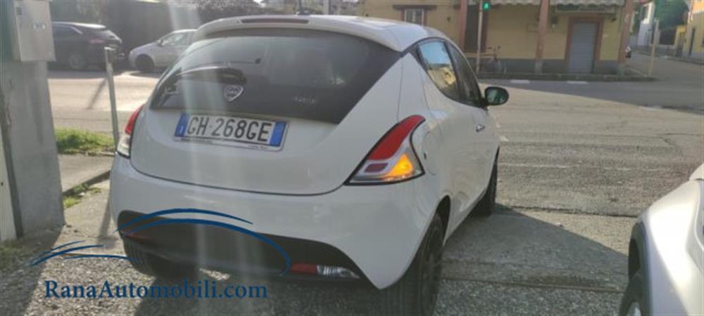 Ypsilon Ypsilon 1.0 FireFly Hybrid Z