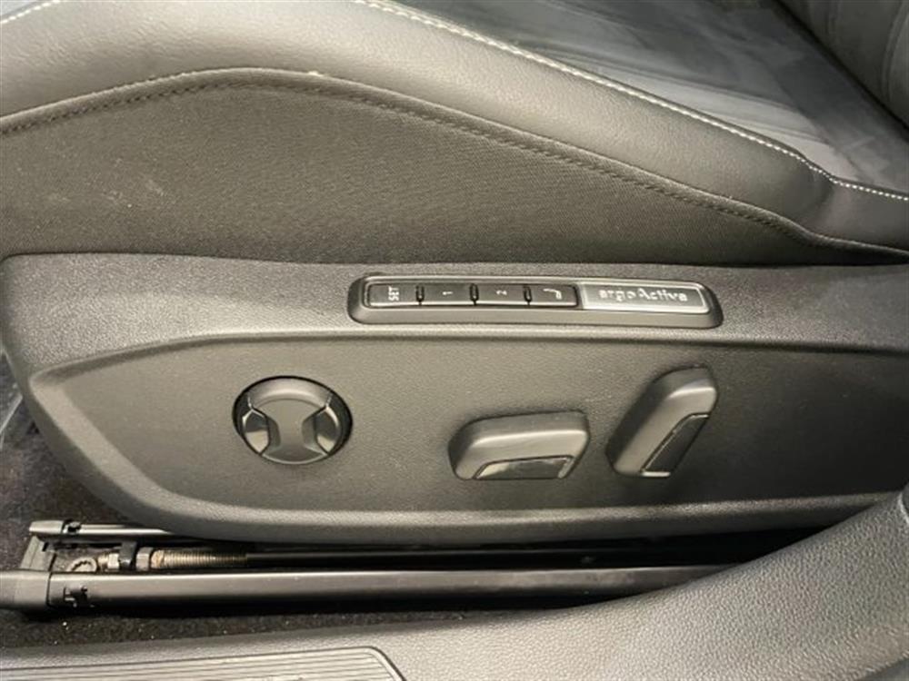 Golf Golf 2.0 TDI DSG Style 5P