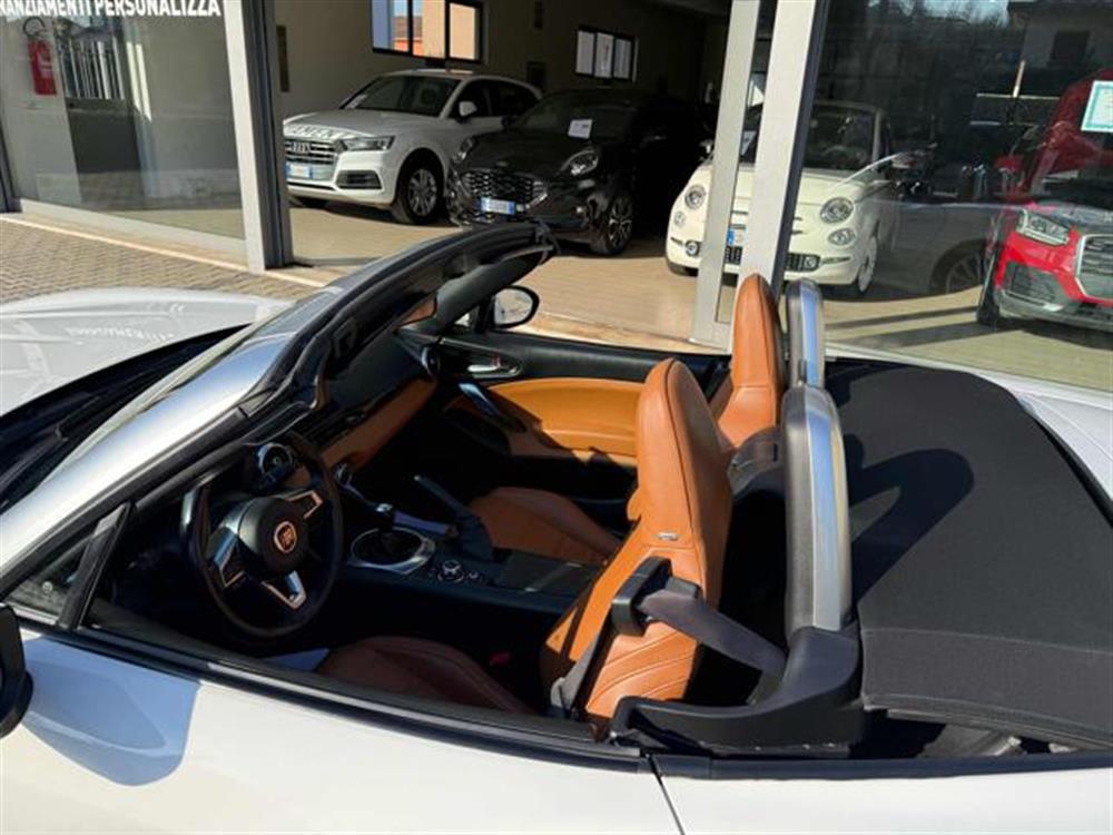 124 Spider 124 Spider 1.4 MultiAir AT6 Lus