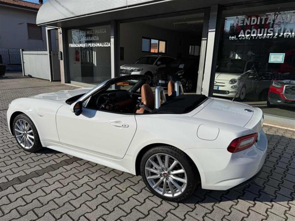 124 Spider 124 Spider 1.4 MultiAir AT6 Lus